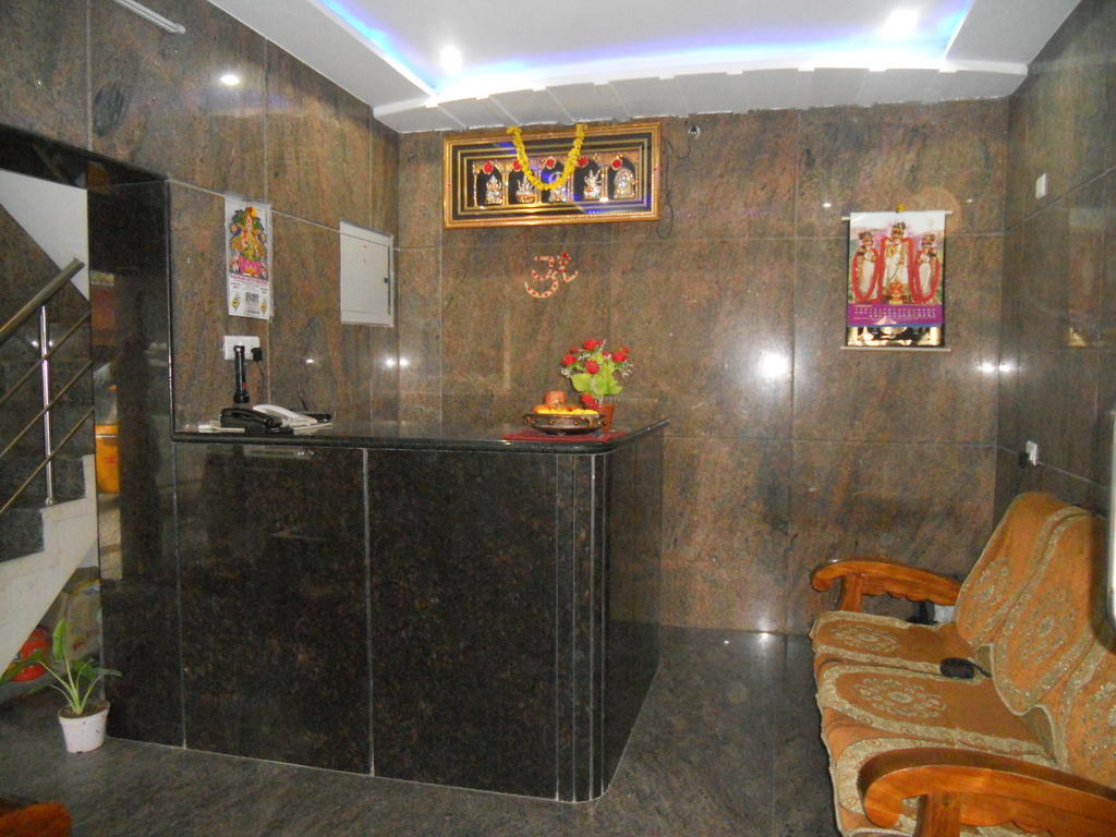 Hotel Sahasra Residencia Tirupati Exterior foto